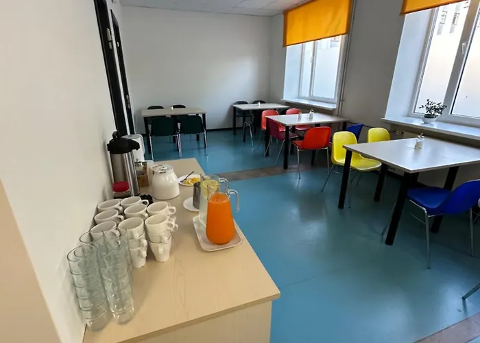 Airport Ostello Reval